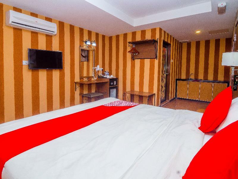 K Garden Hotel Сунгай Петани Экстерьер фото