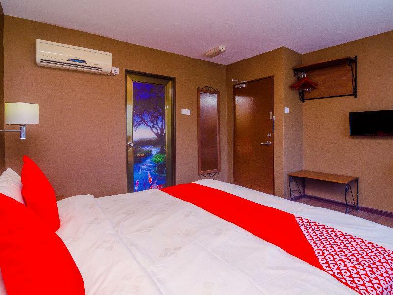 K Garden Hotel Сунгай Петани Экстерьер фото